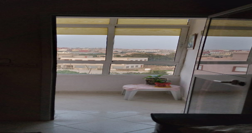 Spacious apartment for sale in the center of Gzenaya