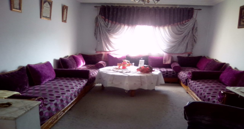 Spacious apartment for sale in the center of Gzenaya